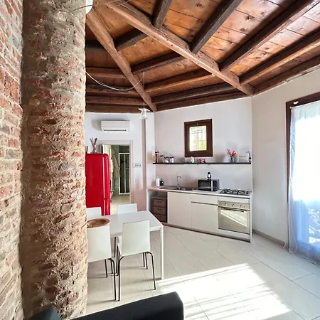 Chiesetta Abside Ex Seminario -apartment * Rovigo